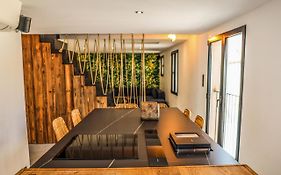 CASA JUNGLE ! Superb duplex apartment, Place des LICES !